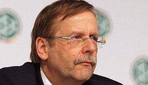 Interims-DFB-Präsident soll seinen Besuch im Sportausschuss abgesagt haben