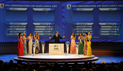 FIFA-Generalsekretär Jerome Valcke bei der Gruppenauslosung für den Confed Cup