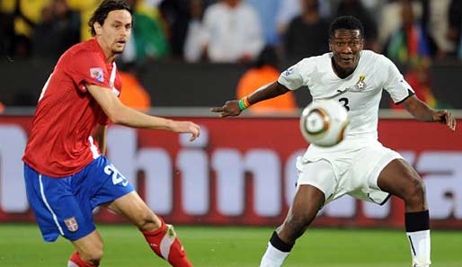 Neven Subotic (l.) hier im WM-Einsatz gegen Ghana