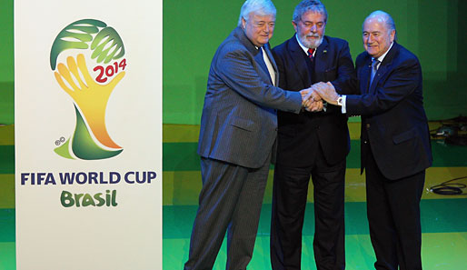 Das Verhältnis zwischen Sepp Blatter (r.) und Brasilien ist zurzeit etwas angespannt