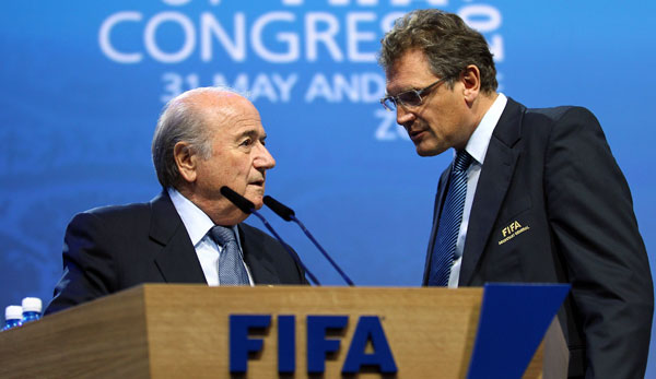 FIFA-Präsident Sepp Blatter (l.) mit Generalsekretär Jerome Valcke