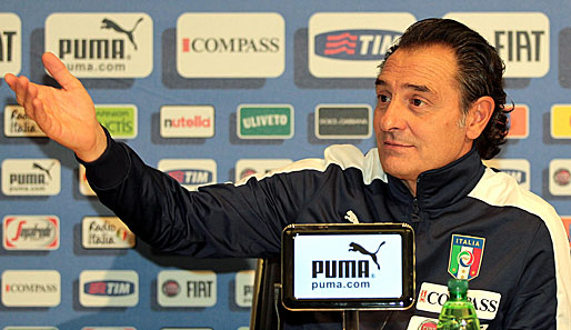 Bietet neues Personal gegen Tschechien auf: Italien Nationalcoach Cesare Prandelli
