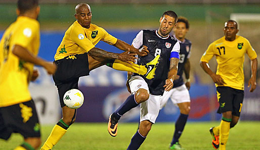 Clint Dempsey und die USA besiegten Jamaika durch einen späten Treffer