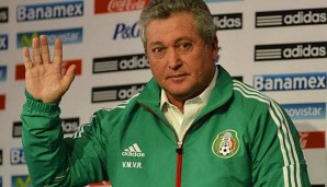 Victor Manuel Vucetich (l.) soll die Mexikaner doch noch zur WM 2014 in Brasilien führen