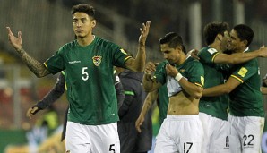 Die Einwechslung von Nelson Cabrera (l.) kostet Bolivien vier Punkte in der WM Quali