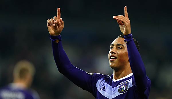 Youri Tielemans : Tots Youri Tielemans 90 Gunstige Sbc Losung Ohne Loyalitat Fifa 21 Ultimate Team Youtube - And he is 177cm tall.