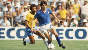 WM 1982: Bester Spieler, Torschützenkönig, Weltmeister - auch Paolo Rossi räumte bei einer WM alles ab. Er war zudem der erste Spieler, dem die Trophäe des Goldenen Balles überreicht wurde.