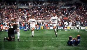 4. Frankreich - Bilanz: 2:2. 1982 4:5 gegen Deutschland (HF), 1986 4:3 gegen Brasilien (VF), 1998 4:3 gegen Italien (VF), 2006 3:5 gegen Italien (F). Foto: Thierry Henry ist als Erster bei Fabien Barthez. Frankreich hat soeben Italien ausgeschaltet.