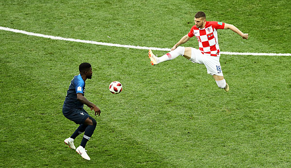 Kroatien drückt gegen Frankreich auf die Tube und ist in der Anfangsphase die bessere Mannschaft.