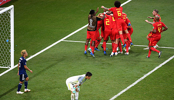 Belgien bejubelt das 3:2 in der Nachspielzeit.