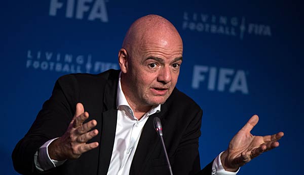FIFA-Boss Gianni Infantino will bereits die WM 2022 in Katar mit 48 Mannschaften durchführen.