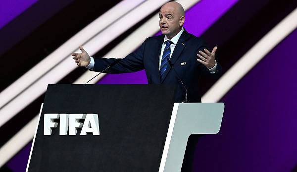 FIFA-Präsident Gianni Infantino steht wegen undurchsichtiger Machenschaften seit langem in der Kritik,