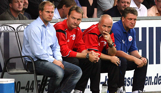 Hansa-Coach Andreas Zachhuber (r.) hat gegen Oberhausen kaum noch Spieler zu Verfügung