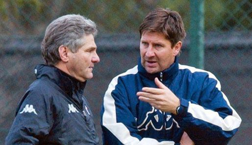 Karl-Heinz Emig (r.) war 2004 Co-Trainer von Kurt Jara beim 1. FC Kaiserslautern