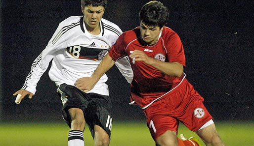 U17-Nationalspieler Leonardo Bittencourt hat in Cottbus bis 2014 unterschrieben