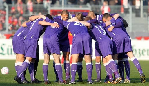 Die Spieler von Erzgebirge Aue wollen einen Sieg gegen den FSV Frankfurt
