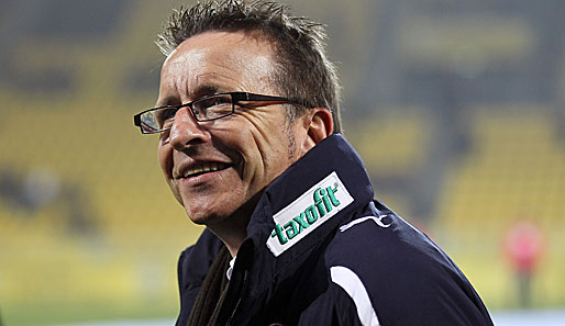 Norbert Meier hat seinen Vertrag bei Fortuna Düsseldorf bis 2014 verlängert