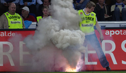 Das DFB Sportgericht bestraft das Abbrennen von Pyrotechnik rigoros