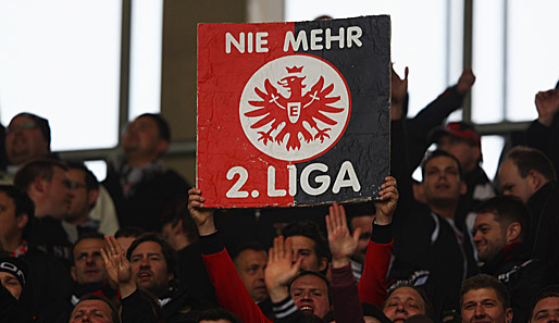Die Eintracht-Fans glauben an einen Verbleib in der höchsten deutschen Spielklasse