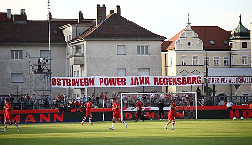 Gibt es die "Ostbayern Power" bald in der zweiten Liga? Regensburg kann die Sensation schaffen