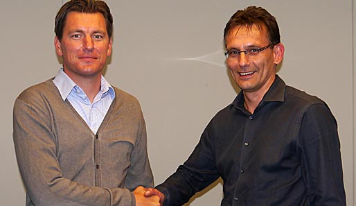 Paderborns Manager Michael Born (r.) mit dem neuen Trainer Stephan Schmidt