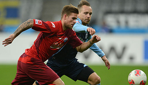 Tobias Kempe (l.) wechselt vom SC Paderborn zu Dynamo Dresden