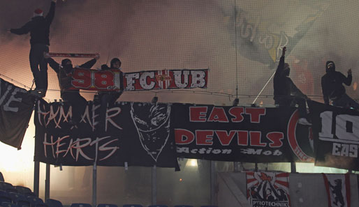 Union Fans sorgten schon in der Vergangenheit für Ärger - hier bei einem Auswärtsspiel in Rostock