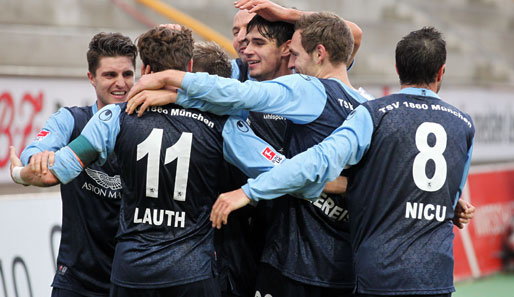Die Amateure sind in der Regionalliga Bayern Tabellenführer - da wollen die Profis, derzeit 6., auch hin
