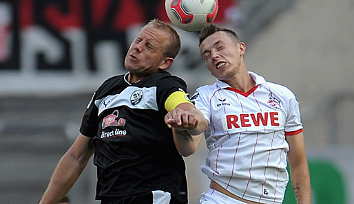Frank Löning (l.) wird in dieser Saison nicht mehr für den SV Sandhausen auflaufen
