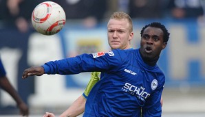 Eke Uzoma (r.) spielte ein halbes Jahr lang für Arminia Bielefeld in der 2. Liga