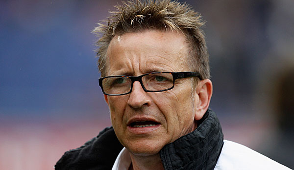 Norbert Meier ist neuer Trainer von Arminia Bielefeld
