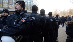 Bei Übergriffen und Sachbeschädigungen will die Karlsruher Polizei konsequent einschreiten