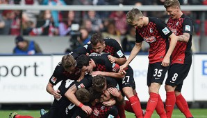 Der SC Freiburg liefert sich ein enges Duell mit RB Leipzig an der Tabellenspitze