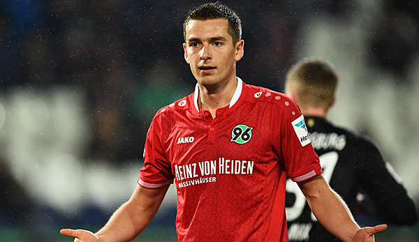Artur Sobiech erlitt im Spiel gegen Greuther Fürth eine Bänderdehnung