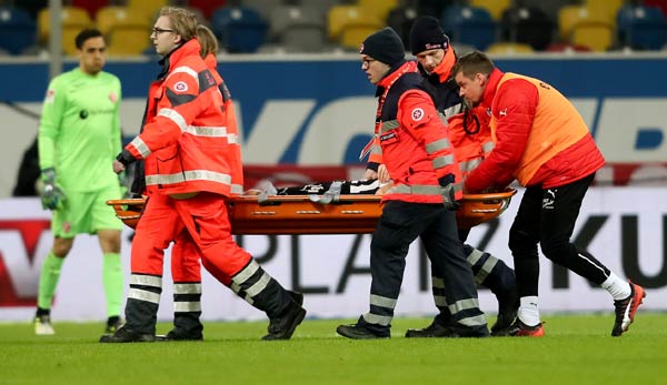 Philipp Klingmann verletzte sich beim Spiel in Düsseldorf schwer.