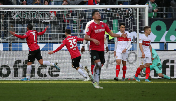 Der VfB Stuttgart kam gegen Hannover 96 nicht über ein 2:2-Unentschieden hinaus.