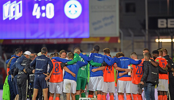 Das Hinspiel zwischen dem VfL Osnabrück und dem SV Darmstadt 98 gewann der VfL deutlich mit 4:0.