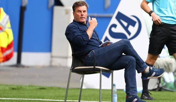Dieter Hecking hat seine Trennung vom Hamburger SV nach dem verpassten Aufstieg mit der fehlenden Perspektive begründet.