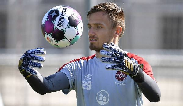 Christian Früchtl ist beim 1. FC Nürnberg bisher nicht über die Rolle des Ersatzkeepers hinter Christian Mathenia hinausgekommen.