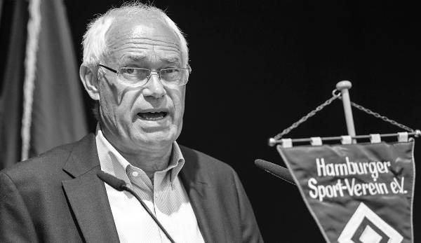 Der Hamburger SV trauert um Ernst-Otto Rieckhoff. Der frühere Aufsichtsratsvorsitzende des Zweitligisten starb am Samstag nach schwerer Krankheit im Alter von 69 Jahren. Das gab der HSV am Sonntag bekannt.