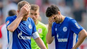 Bedröppelte Gesichter nach schwachem Saisonstart: Simon Terodde und Schalke 04 stecken in der ersten Saisonkrise.