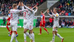 Holstein Kiel scheiterte vergangene Saison in der Relegation zur 1. Bundesliga am 1. FC Köln.