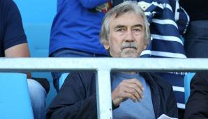 Der langjährige Fußball-Erfolgstrainer Gerd Schädlich ist im Alter von 69 Jahren gestorben.
