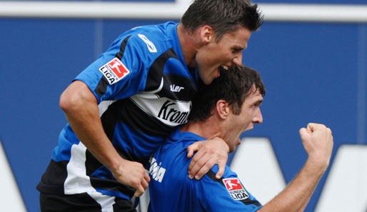 Pavel Fort (r.) erzielte den 2:1-Siegtreffer für Arminia Bielefeld