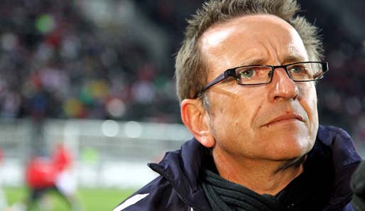 Fortuna-Coach Norbert Meier kam mit seinem Team nicht über ein 0:0 gegen Paderborn hinaus