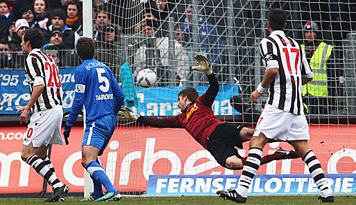 Sebastian Schachten (l.) drehte mit zwei Toren gegen Bochum das Spiel für den FC St. Pauli