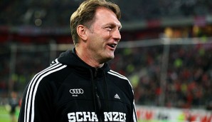Ralph Hasenhüttl hat gut lachen. Dank eines Last-Minute-Treffers bleibt Ingolstadt ungeschlagen