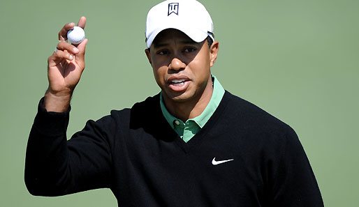 14 Pars, drei Birdies, nur ein Bogey: Tiger Woods spielte eine starke zweite Runde
