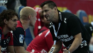 Ljubomir Vranjes (r.) bezeichnete die Leistung seiner Spieler als "lächerlich"