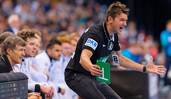 Christian Prokop an der Seitenlinie als Coach der Deutschen Handball-Nationalmannschaft